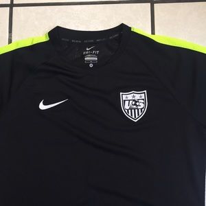 uswnt training jersey